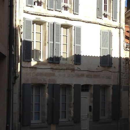 Appartements D'Hotes Santa Giulia Niort Exteriör bild