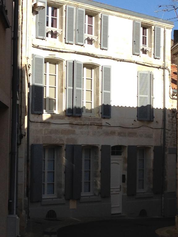 Appartements D'Hotes Santa Giulia Niort Exteriör bild