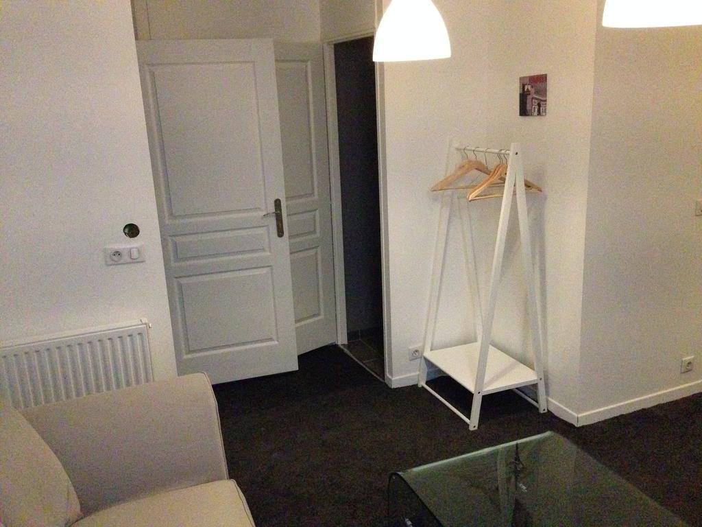 Appartements D'Hotes Santa Giulia Niort Rum bild