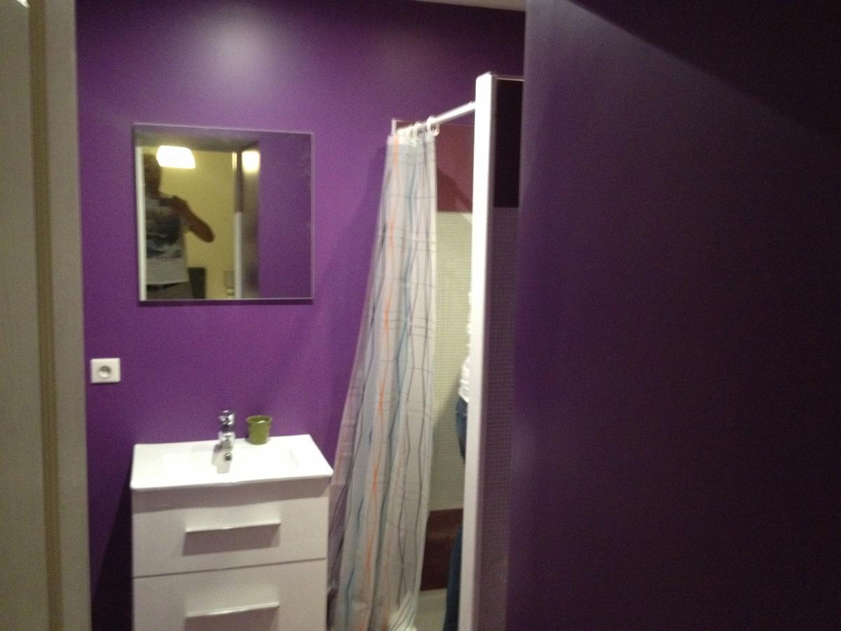 Appartements D'Hotes Santa Giulia Niort Rum bild